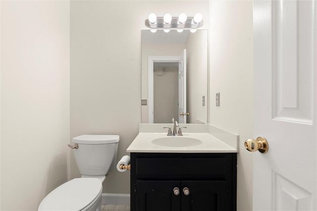 3505 Waters Glen Way, Alpharetta, GA 30022