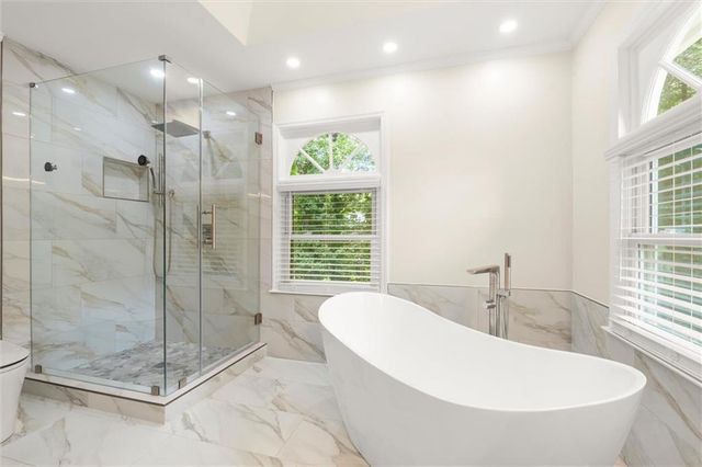 3505 Waters Glen Way, Alpharetta, GA 30022