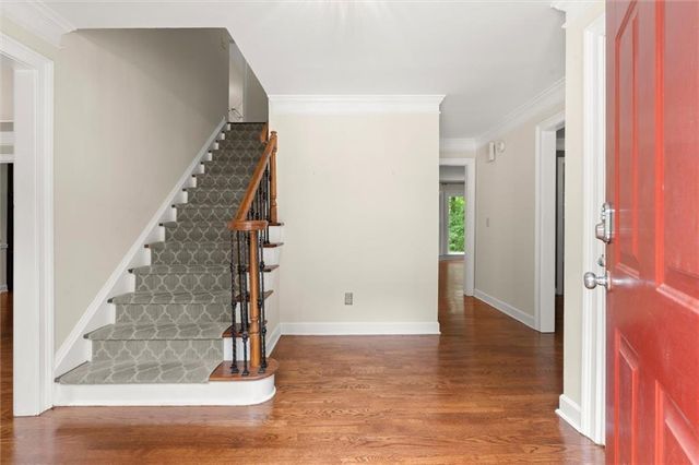 3505 Waters Glen Way, Alpharetta, GA 30022