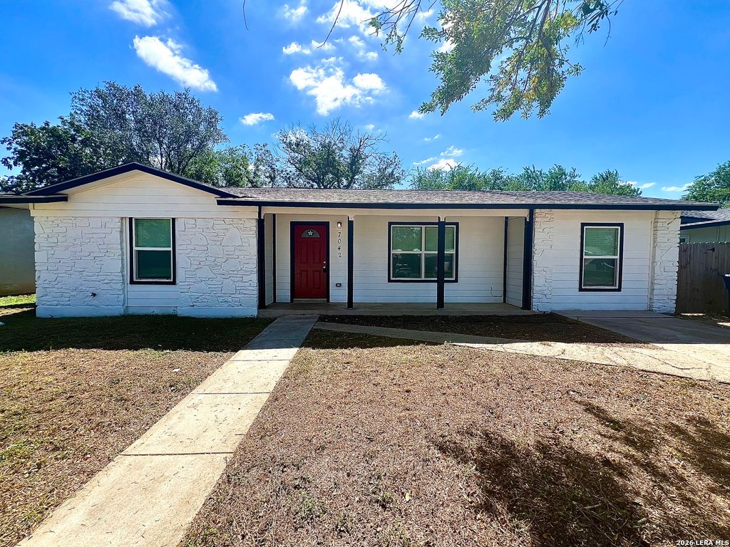 7042 BUTTERFIELD DR, San Antonio, TX 78227