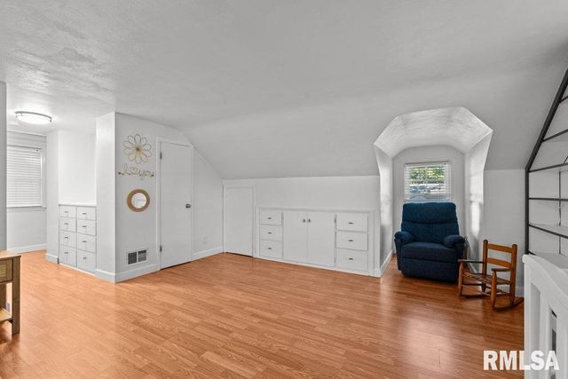 2612 23RD Avenue, Rock Island, IL 61201