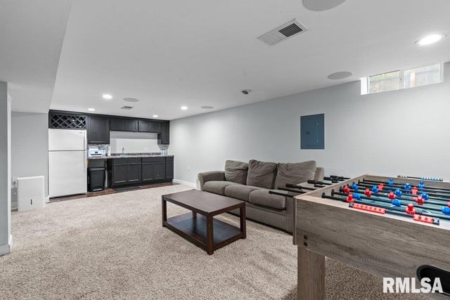 2612 23RD Avenue, Rock Island, IL 61201