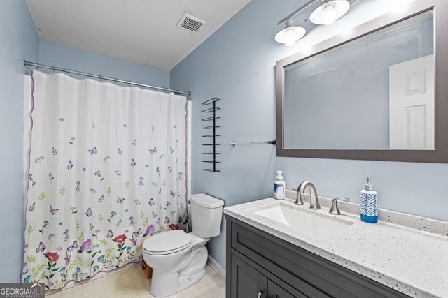 400 Bar J Road, Temple, GA 30179