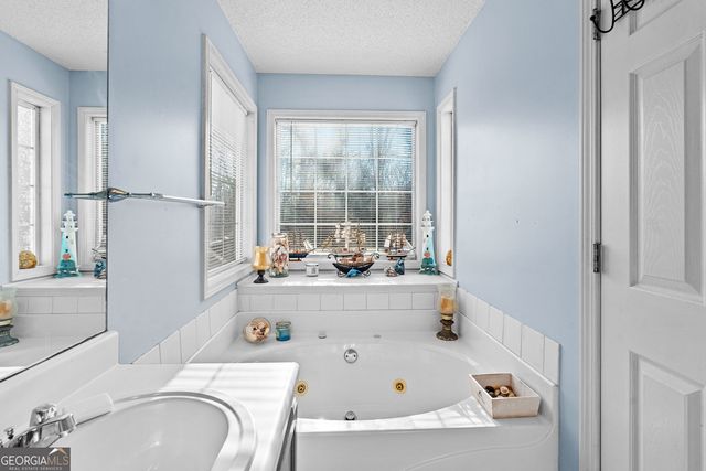 400 Bar J Road, Temple, GA 30179