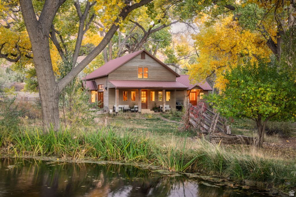 Image 28 of property listing at 2927 S EAST BENCH RD, Moab, UT 84532