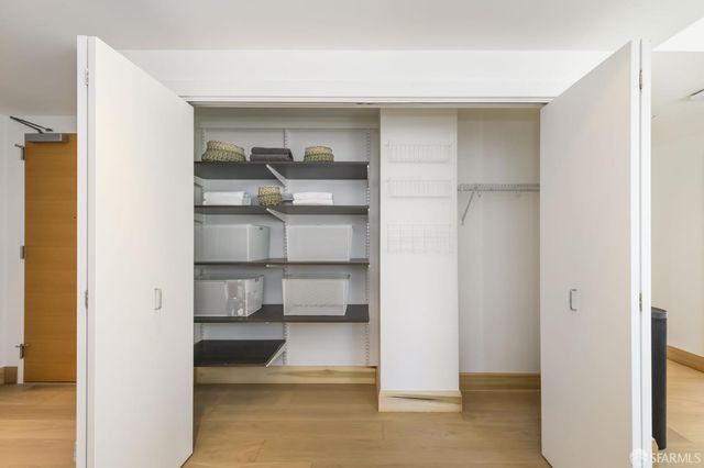 1 Hawthorne Street 12G, San Francisco, CA 94105