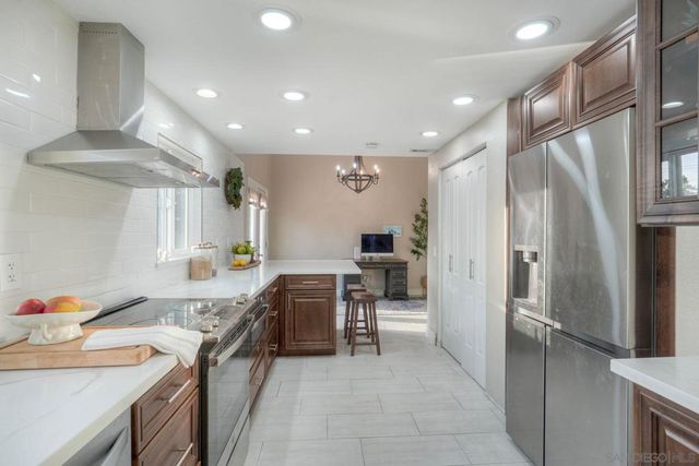 1008 Red Oak, Chula Vista, CA 91910