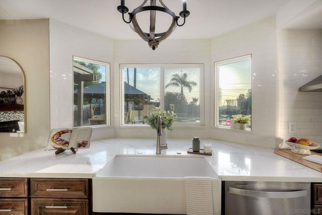 1008 Red Oak, Chula Vista, CA 91910
