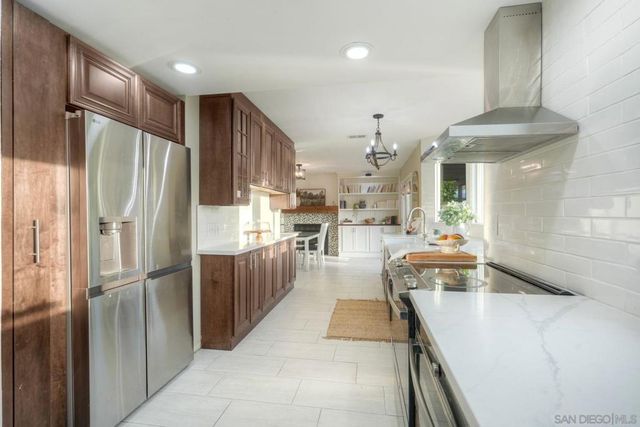 1008 Red Oak, Chula Vista, CA 91910