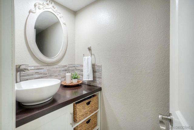 1008 Red Oak, Chula Vista, CA 91910