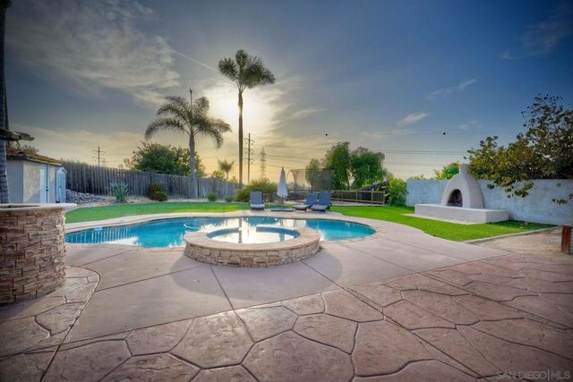 1008 Red Oak, Chula Vista, CA 91910