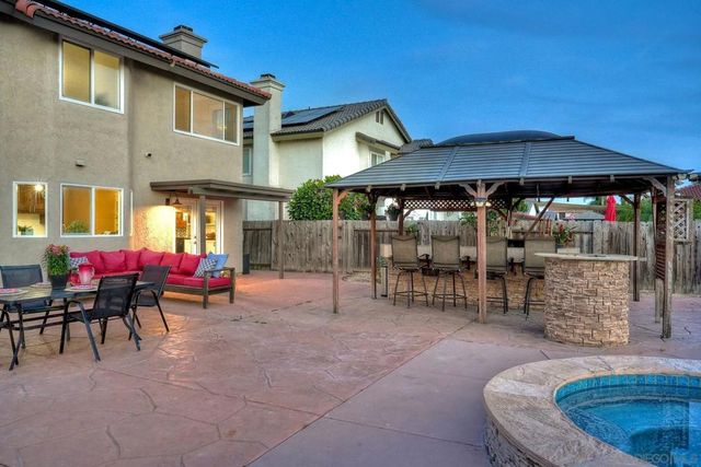 1008 Red Oak, Chula Vista, CA 91910