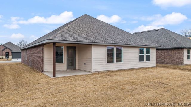 7536 E 156th Place S, Bixby, OK 74008