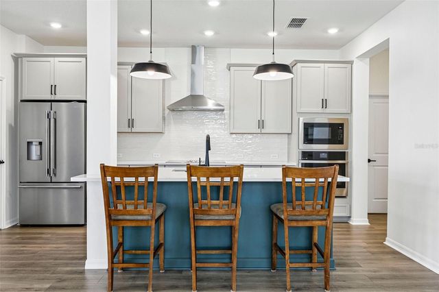5812 NATIVE OAK STREET, Mount Dora, FL 32757