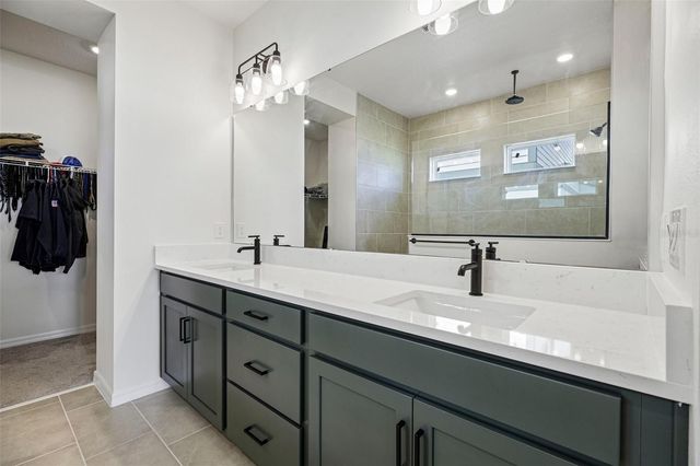 5812 NATIVE OAK STREET, Mount Dora, FL 32757