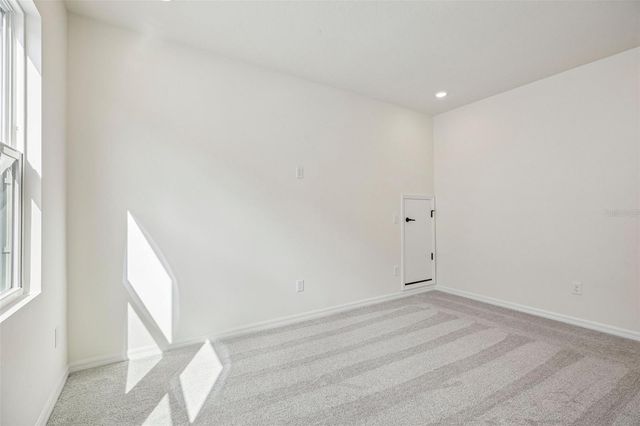 5812 NATIVE OAK STREET, Mount Dora, FL 32757
