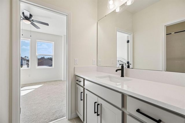 5812 NATIVE OAK STREET, Mount Dora, FL 32757