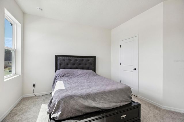 5812 NATIVE OAK STREET, Mount Dora, FL 32757