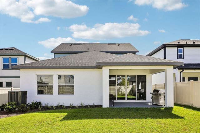 5812 NATIVE OAK STREET, Mount Dora, FL 32757