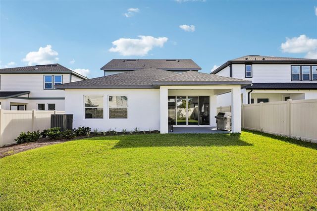 5812 NATIVE OAK STREET, Mount Dora, FL 32757