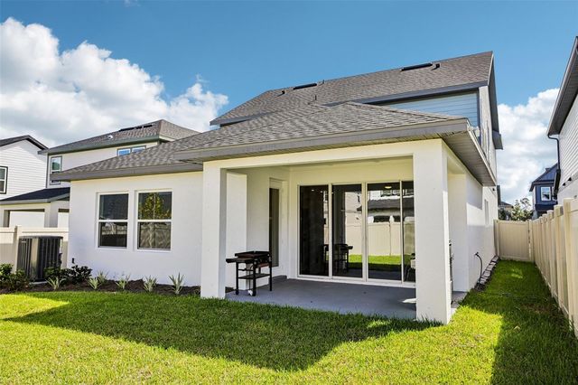 5812 NATIVE OAK STREET, Mount Dora, FL 32757