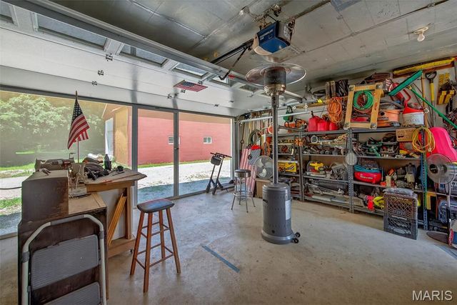 215 2nd Street, St Peters, MO 63376