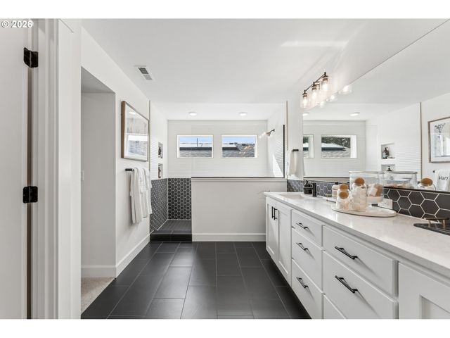 15554 Sw Peace Ave, Tigard, OR 97224