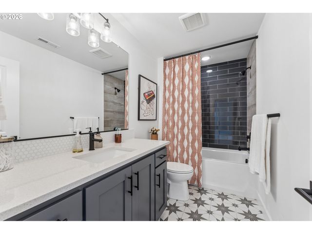 15554 Sw Peace Ave, Tigard, OR 97224