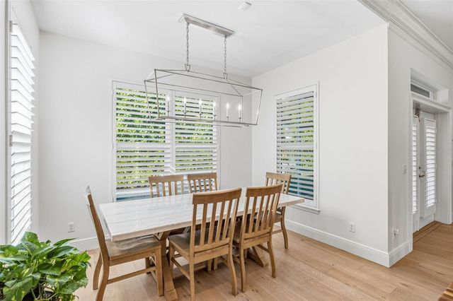 2909 W BAY VISTA AVENUE, Tampa, FL 33611