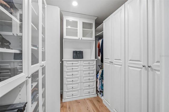 2909 W BAY VISTA AVENUE, Tampa, FL 33611