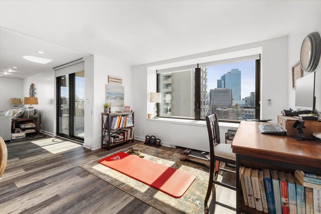 85 E India Row 22F, Boston, MA 02110