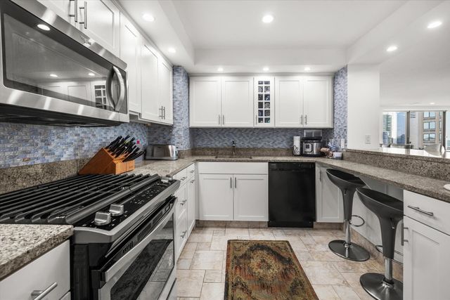85 E India Row 22F, Boston, MA 02110