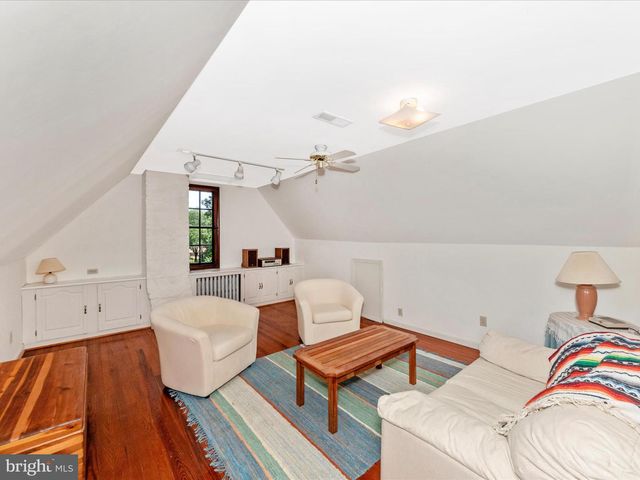 5100 BROOK GREEN RD, Baltimore, MD 21229