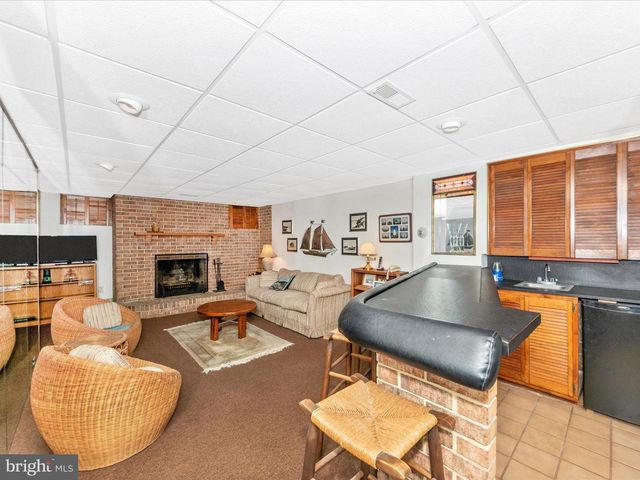 5100 BROOK GREEN RD, Baltimore, MD 21229