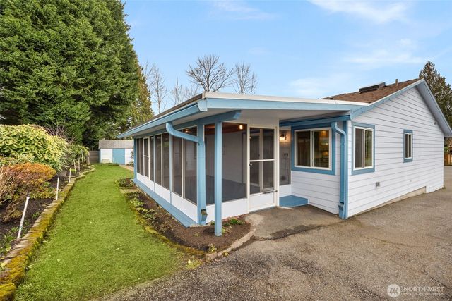 4214 NE 2nd Street, Renton, WA 98059