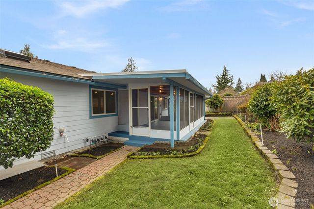 4214 NE 2nd Street, Renton, WA 98059