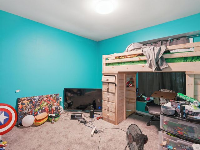 2435 E M 36, Hamburg Township, MI 48169