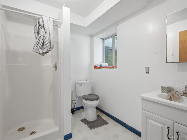 2435 E M 36, Hamburg Township, MI 48169
