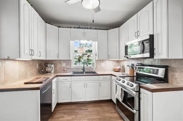 329 W 3rd Street, Wellsville, KS 66092