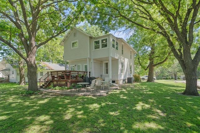 329 W 3rd Street, Wellsville, KS 66092