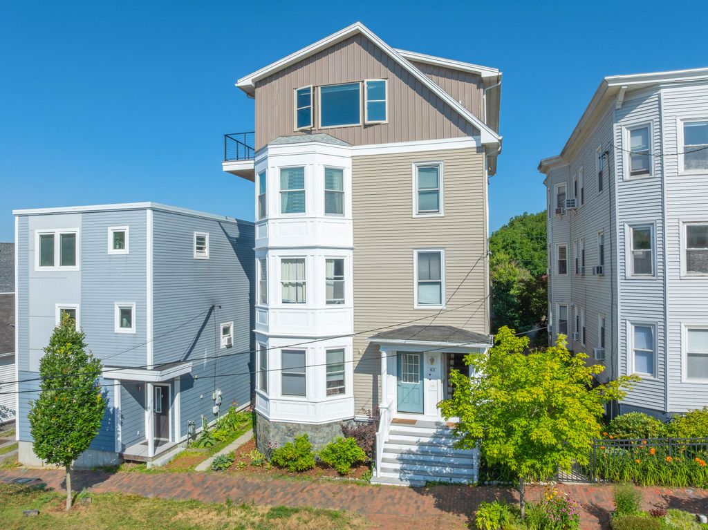 43 Cumberland Avenue 2, Portland, ME 04101 — exterior