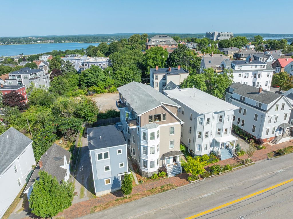 43 Cumberland Avenue 2, Portland, ME 04101 — photo 4