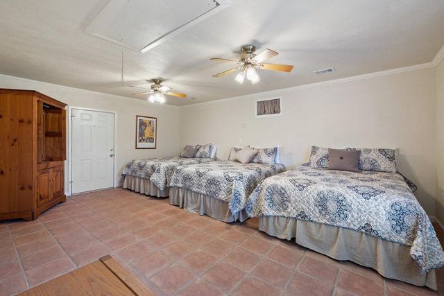 1922 Purple Sage LN, Kingsland, TX 78639