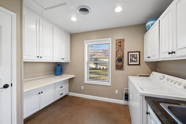 1922 Purple Sage LN, Kingsland, TX 78639