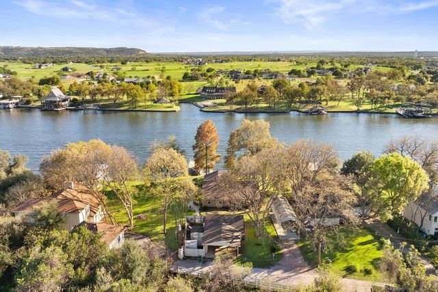 1922 Purple Sage LN, Kingsland, TX 78639