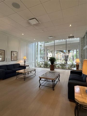 1801 Lavaca ST 11B, Austin, TX 78701