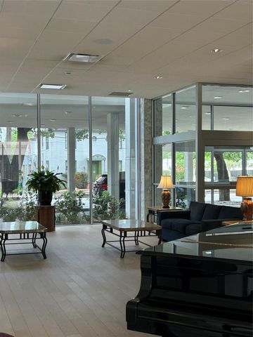 1801 Lavaca ST 11B, Austin, TX 78701