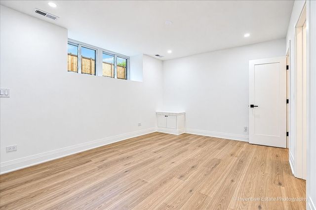 4848 W Eddy Street, Chicago, IL 60641