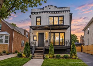 4848 W Eddy Street, Chicago, IL 60641