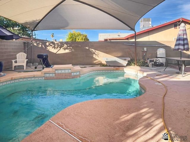 2544 S 26 Dr, Yuma, AZ 85364